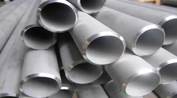 Premium SS 304 Seamless Pipe supplied by Shyam Metal & Alloys, a trusted dealer, stockist, and supplier in India for industrial piping systems.